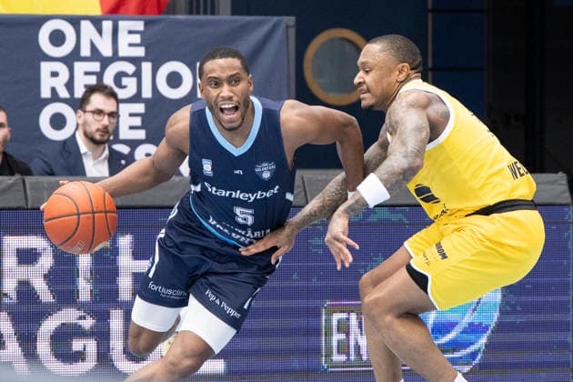 ENBL Final Four 2025 2026 Syntainics MBC vs CSO Voluntari Match for 3rd place Weissenfels, Germany April 23, 2026 In the picture from left in the duel Michael Anthony Caffey Voluntari and Charles Callison Weissenfels Weissenfels Stadthalle Weissenfels Sachsen Anhalt Germany