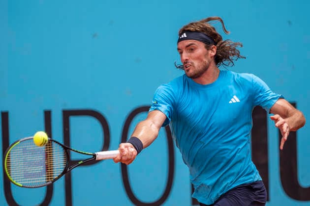 Mutua Madrid Open - Day Four MADRID, SPAIN - APRIL 23: Stefanos Tsitsipas of Greece in action against Patrick Kypson of the United States during the MenÕs Singles Second Round match during the Mutua Madrid Open 2026 tournament celebrated at La Caja Magica on April 22, 2026 in Madrid, Spain. Madrid La Caja Magica Madrid Spain Copyright: xAlbertoxGardinx AGardin_20260423_Tennis_Madrid_Day4_0285