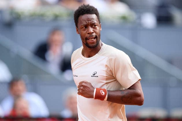 Mutua Madrid Open - Day Four Gael Monfils of France reacts against Camilo Ugo Carabelli of Argentina during the MenÕs Singles match on day four of the Mutua Madrid Open at Caja Magica on April 23, 2026, in Madrid, Spain. Madrid Caja Magica Madrid Spain RL_MMO2K26_000852 Copyright: xRicardoxLarreinax