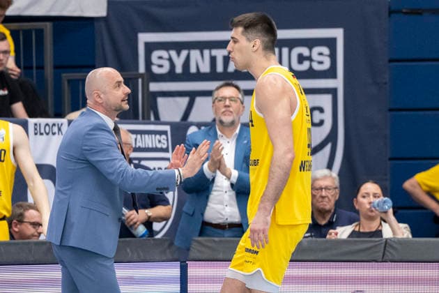 ENBL Final Four 2025 2026 Syntainics MBC vs CSO Voluntari Match for 3rd place Weissenfels, Germany April 23, 2026 In the picture from left coach Milenko Bogicevic Weissenfels and Jure Planinic Weissenfels Weissenfels Stadthalle Weissenfels Sachsen Anhalt Germany