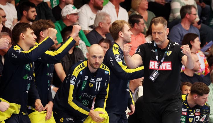 23 04 2026, Germany, Göppingen, Handball DAIKIN HBL Bundesliga, FRISCH AUF Göppingen vs Rhein Neckar Löwen, RNL Coach Maik Machulla