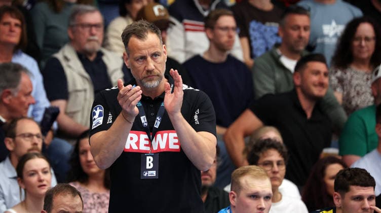 23 04 2026, Germany, Göppingen, Handball DAIKIN HBL Bundesliga, FRISCH AUF Göppingen vs Rhein Neckar Löwen, RNL Coach Maik Machulla