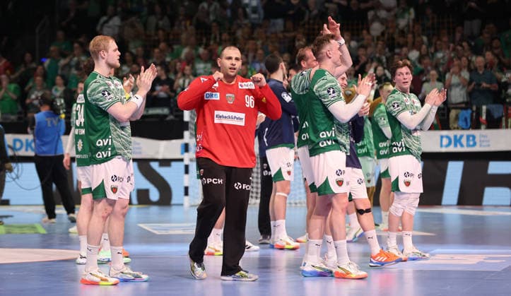 2 v l Goalkeeper Dejan Milosavljev, Füchse team cheers after the end of the match Joy Emotion Cheering Sport Handball HBL Bundesliga Men 29 Matchday Season 2025 2026 23 04 2026 Füchse Berlin vs VfL Gummersbach