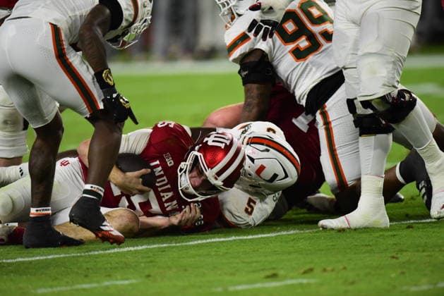 2026 NFL, American Football Herren, USA DRAFT PREVIEW: FILE PHOTOS APR 19 (FILE PHOTOS) former Indiana Hoosiers quarterback (15) Fernando Mendoza who is projected to be the top pick in the 2026 NFL Draft, here he is pictured on January 20, 2026 versus the Miami Hurricanes, in the 2026 National Championship, the NFL Draft will be held in Pittsburgh, Pennsylvania on April 23-25, 2026. (Mandatory Credit: Jose MarinMedia.org) (Absolute Complete photographer, and credits required) (FILE PHOTOS) former Indiana Hoosiers quarterback (15) Fernando Mendoza who is projected to be the top pick in the 2026 NFL Draft, here he is pictured on January 20, 2026 versus the Miami Hurricanes, in the 2026 National Championship, the NFL Draft will be held in Pittsburgh, Pennsylvania on April 23-25, 2026. (Mandatory Credit: Jose MarinMedia.org) (Absolute Complete photographer, and credits required) Pittsburgh Acrisure Stadium PA United States of America Copyright: xJosex xMarinMedia.orgx xIMAGOx