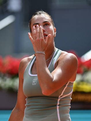 (260424) -- MADRID, April 24, 2026 -- Aryna Sabalenka reacts during the women s singles round of 64 match between Aryna Sabalenka of Belarus and Peyton Stearns of the United States at the 2026 Madrid Open tennis tournament in Madrid, Spain, on April 23, 2026. ) (SP)SPAIN-MADRID-TENNIS-MADRID OPEN-WOMEN S SINGLES ChengxMin 