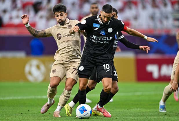 Al Rayyan SC vs Al-Shabab SC AGCFF Gulf Club Champions League Final Tiago Silva (L) of Al Rayyan SC and Yannick Carrasco(R) of Al-Shabab SC compete during the AGCFF Gulf Club Champions League Final football match between QatarÕs Al Rayyan SC and Saudi Arabia s Al-Shabab SC at Ahmad bin Ali Stadium in Al Rayyan, Qatar, on April 23, 2026. DOHA Qatar Copyright: xNOUSHADx