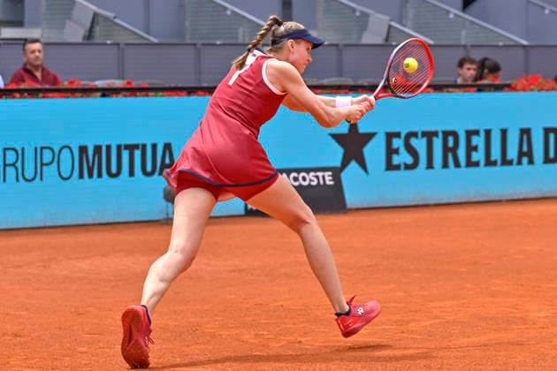 April 24, 2026, Madrid, Madrid, Spain: ELENA RYBAKINA of Kazakhstan †YONEX during the Mutua Madrid Open 2026, ATP, Tennis Herren Masters 1000 and WTA, Tennis Damen 1000 tennis tournament, celebrated at Caja Magica on April 24, 2026 in Madrid, Spain. Mutua Madrid Open 2026 - Day 5 (04.24.26) - ZUMAc312 20260424_zsp_c312_363 Copyright: xOscarxManuelxSanchezx