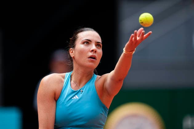 April 24, 2026, Madrid, Madrid, Spain: Elena-Gabriela Ruse of Romania plays against Elena Rybakina of Kazakhstan during the Mutua Madrid Open 2026, ATP, Tennis Herren Masters 1000 and WTA, Tennis Damen 1000, at La Caja Magica on April 24, 2026 in Madrid, Spain. Mutua Madrid Open 2026 - Day 5 - ZUMAa181 20260424_zaa_a181_151 Copyright: xOscarxJ.xBarrosox