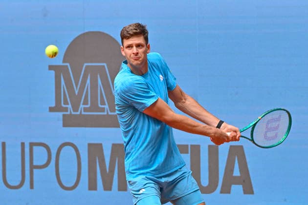 April 24, 2026, Madrid, Madrid, Spain: HUBERT HURKACZ of Poland †WILSON during the Mutua Madrid Open 2026, ATP, Tennis Herren Masters 1000 and WTA, Tennis Damen 1000 tennis tournament, celebrated at Caja Magica on April 24, 2026 in Madrid, Spain. Madrid Spain - ZUMAc312 20260424_zsp_c312_270 Copyright: xOscarxManuelxSanchezx