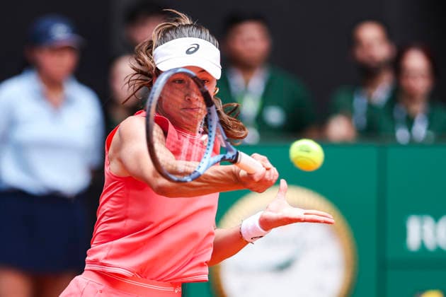 April 24, 2026, Madrid, Madrid, Spain: Zeynep Sonmez of Turkey plays against Cristina Bucsa of Spain during the Mutua Madrid Open 2026, ATP, Tennis Herren Masters 1000 and WTA, Tennis Damen 1000, at La Caja Magica on April 24, 2026 in Madrid, Spain. Mutua Madrid Open 2026 - Day 5 - ZUMAa181 20260424_zaa_a181_193 Copyright: xIrinaxR.xHipolitox