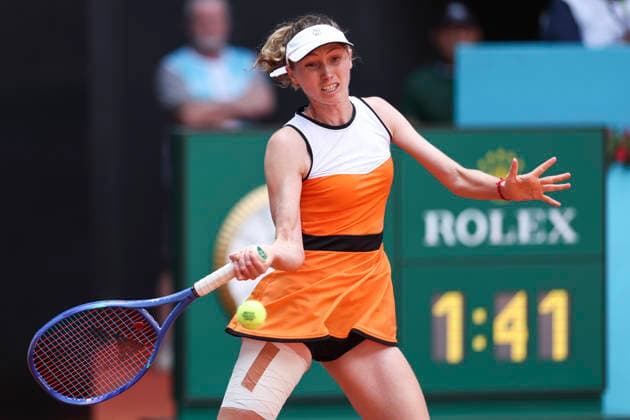 April 24, 2026, Madrid, Madrid, Spain: Cristina Bucsa of Spain plays against Zeynep Sonmez of Turkey during the Mutua Madrid Open 2026, ATP, Tennis Herren Masters 1000 and WTA, Tennis Damen 1000, at La Caja Magica on April 24, 2026 in Madrid, Spain. Mutua Madrid Open 2026 - Day 5 - ZUMAa181 20260424_zaa_a181_206 Copyright: xIrinaxR.xHipolitox