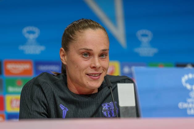 Ewa Pajor FC Barcelona, 17 at the press conference, GER, International press conference, FC Barcelona, Football, UEFA Womens Champions League, Semi-final, First leg, 2025 2026 season, 24 04 2026, GER, International press conference, FC Barcelona, Football, UEFA Womens Champions League, Semi-final, First leg, 2025 2026 season, 24 04 2026 Munich Copyright: xEibner-Pressefoto JennixMaulx EP_JML
