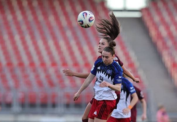 24 04 2026 Soccer Season 2025 2026 1 Women Soccer Bundesliga 23 Matchday 1 FC Nürnberg FCN Club Hamburger SV HSV Sportfoto Zink DaMa xdaxmax Michela Croatto 13, Hamburger SV Sanja Homann 19, 1 FC Nürnberg FCN