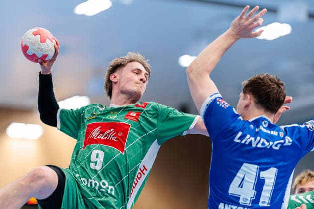 v l Morten Hempel Jensen GWD Minden, 09 , Vukasin Antonijevic ThSV Eisenach, 41 GER, GWD Minden vs ThSV Eisenach, Handball, 1 Bundesliga, Matchday 29, Season 2025 2026, 24 04 2026 GER, GWD Minden vs ThSV Eisenach, Handball, 1 Bundesliga, Matchday 29, Season 2025 2026, 24 04 2026 Minden Copyright: xEibner-Pressefoto JanxRollingerx EP_JSK
