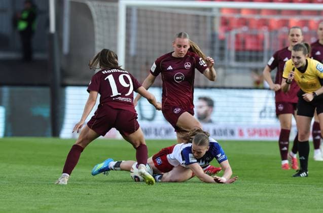 24 04 2026 Soccer Season 2025 2026 1 Women Soccer Bundesliga 23 Matchday 1 FC Nürnberg FCN Club Hamburger SV HSV Sportfoto Zink DaMa xdaxmax Sanja Homann 19, 1 FC Nürnberg FCN Emöke Emoeke Papai 15, 1 FC Nürnberg FCN Annaleen Katharina Böhler 6, Hamburger SV