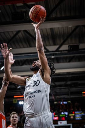 1 Basketball Bundesliga, easyCredit BBL, Season 2025 2026, Men, Main Round, 31 Matchday, 24 04 2026, RASTA Vechta Löwen Braunschweig Chip Flanigan 30 Basketball Löwen Braunschweig at basketball Vechta RASTA Dome Lower Saxony Germany