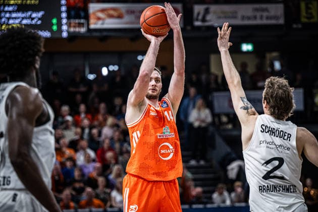 1 Basketball Bundesliga, easyCredit BBL, Season 2025 2026, Men, Main Round, 31 Matchday, 24 04 2026, RASTA Vechta Löwen Braunschweig Philipp Herkenhoff 14 RASTA Vechta at Jumpshot Vechta RASTA Dome Lower Saxony Germany