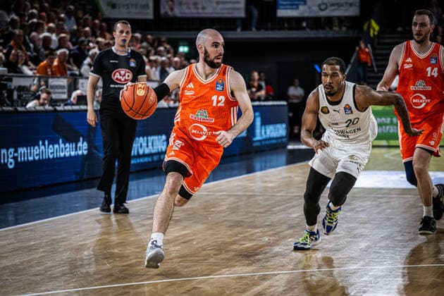 1 Basketball Bundesliga, easyCredit BBL, Season 2025 2026, Men, Main Round, 31 Matchday, 24 04 2026, RASTA Vechta Löwen Braunschweig Tommy Kuhse 12 RASTA Vechta in action Vechta RASTA Dome Lower Saxony Germany