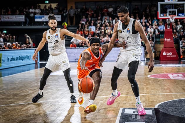 1 Basketball Bundesliga, easyCredit BBL, Season 2025 2026, Men, Main Round, 31 Matchday, 24 04 2026, RASTA Vechta Löwen Braunschweig Malik Parsons 3 RASTA Vechta in action Vechta RASTA Dome Lower Saxony Germany