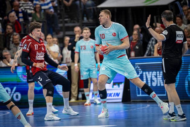 DAIKIN HBL SG Flensburg Handewitt vs MT Melsungen 24 04 26 Dainis Kristopans No 10, MT Melsungen in attack DAIKIN HBL SG Flensburg Handewitt vs MT Melsungen, GP JOULE Arena on 24 04 26 Copyright: xBEAUTIFULxSPORTS MarioxM.xKobergx