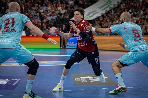 DAIKIN HBL SG Flensburg Handewitt vs MT Melsungen 24 04 26 Lasse Kjaer Moller No 64, SG Flensburg Handewitt in attack DAIKIN HBL SG Flensburg Handewitt vs MT Melsungen, GP JOULE Arena on 24 04 26 Copyright: xBEAUTIFULxSPORTS MarioxM.xKobergx