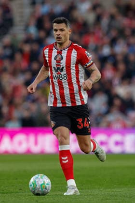 Sunderland v Nottingham Forest, Premier League Granit Xhaka of Sunderland runs at goal during the Sunderland v Nottingham Forest Premier League match at the Stadium of Light, Sunderland, England on 24 April 2026 Credit: Craig Cowan Every Second Media Editorial use only. All images are copyright Every Second Media Limited. No images may be reproduced without prior permission. All rights reserved. Premier League and Football League images are subject to licensing agreements with Football DataCo Limited. see https: www.football-dataco.com Copyright: xIMAGO EveryxSecondxMediax ESM-1940-0081 CraigxCowanx xEveryxSecondxMediax