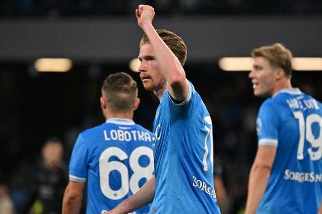 Foto IPP Felice De Martino Napoli 24 04 2026 Calcio Campionato serie A 2025-2026 Napoli - Cremonese Nella foto: Esultanza dopo il gol di Kevin De Bruyne Italy Photo Press World Copyright Napoli italy Italia ITALY  Copyright: xR4924_italyphotopressx