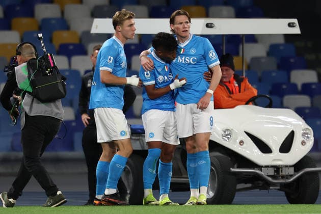 Alisson de Almeida Santos of SSC Napoli celebrates with team mates Rasmus Hojlund, Scott McTominay, after scoring the goal of 4-0 during the Serie A 2025 2026 football match between SSC Napoli and US Cremonese at Diego Armando Maradona stadium in Naples (Italy), April 24th, 2026. CesarexPurini