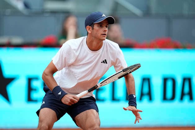 April 24, 2026, Madrid, Madrid, Spain: Rafael Jodar of Spain plays against Alex de Minaur of Australia during the Mutua Madrid Open 2026, ATP, Tennis Herren Masters 1000 and WTA, Tennis Damen 1000, at La Caja Magica on April 24, 2026 in Madrid, Spain. Mutua Madrid Open 2026 - Day 5 - ZUMAa181 20260424_zaa_a181_537 Copyright: xOscarxJ.xBarrosox