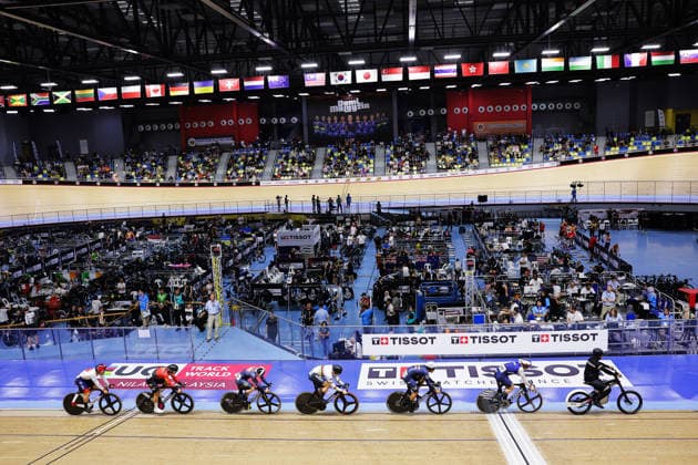 UCI Track World Cup: Nilai Picture by Alex Whitehead SWpix.com - 25 04 2026 - Cycling - UCI Track World Cup: Nilai - Velodrom Nasional Malaysia, Nilai, Malaysia - Men™s Keirin - Semifinals - Minato Nakaishi (Japan), Han Xie (China), Esteban Sanchez Garmendia (Spain), Harrie Lavreysen (Netherlands), Cristian David Ortega Fontalvo (Colombia), Rayan Helal (France) Nilai Velodrom Nasional Malaysia Malaysia Copyright: x xSWpix.comx(t axPhotographyxHubxLtd)xAlexxWhitehead SWpix.comx SWP-3030-13115