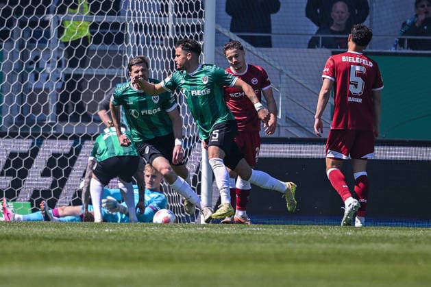 25 04 2026, Soccer, 2 Bundesliga, 31 Matchday Season 2025 2026, Preußen Münster DSC Arminia Bielefeld, Yassine Bouchama Preußen Münster scores the goal for 1 0, xRHR PHOTO TKx Copyright: RHR-FOTOx RHR-FOTO TK