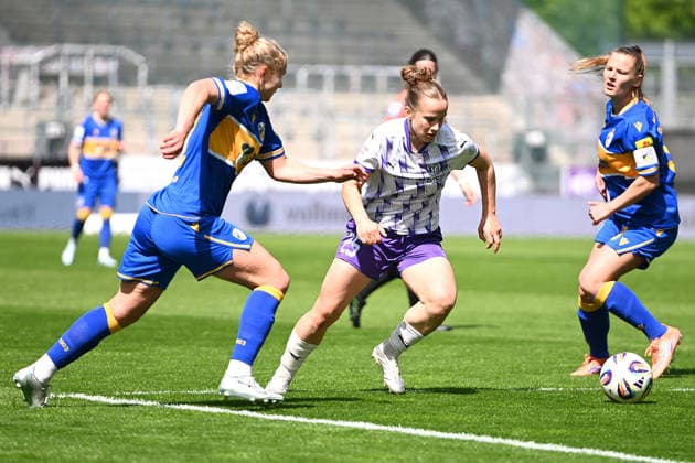 Paulina Ruth Eugenie Platner Google Pixel Frauen Bundesliga SGS Essen Carl Zeiss Jena 25 04 2026 Paulina Ruth Eugenie Platner SGS Essen , Google Pixel Frauen Bundesliga, 23 Matchday, SGS Essen vs Carl Zeiss Jena on April 25, 2026 at Stadion an der Hafenstraße, Essen