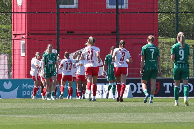 Google Pixel Womens Bundesliga, RB Leipzig SV Werder Bremen 25 04 2026 Goal Cheers at RB Leipzig after scoring the 1 0 Soccer, Google Pixel Womens Bundesliga, Season 2025 2026, 23 Matchday RB Leipzig vs SV Werder Bremen on 25 04 2026, Training Center Cottaweg, Leipzig DFB REGULATIONS PROHIBIT ANY USE OF PHOTOGRAPHS AS IMAGE SEQUENCES AND OR QUASI VIDEO Copyright: xBEAUTIFULxSPORTS JanxKaeferx