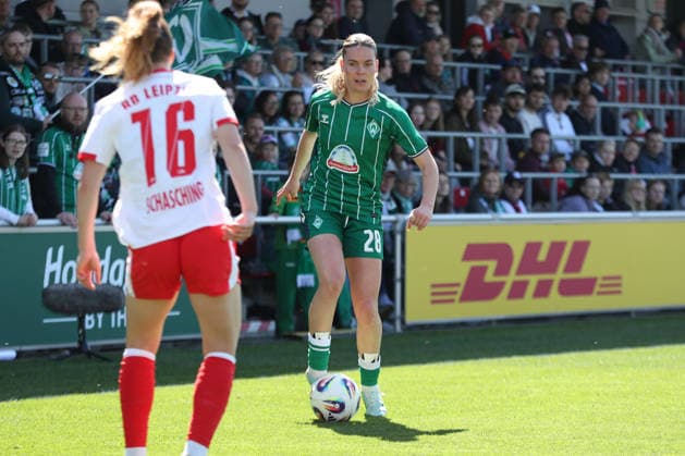 Google Pixel Frauen Bundesliga, RB Leipzig SV Werder Bremen 25 04 2026 Juliane Wirtz 28, Werder Bremen Fußball, Google Pixel Frauen Bundesliga, Saison 2025 2026, 23 Spieltag RB Leipzig vs SV Werder Bremen am 25 04 2026, Trainingszentrum Cottaweg, Leipzig DFB REGULATIONS PROHIBIT ANY USE OF PHOTOGRAPHS AS IMAGE SEQUENCES AND OR QUASI VIDEO Copyright: xBEAUTIFULxSPORTS JanxKaeferx