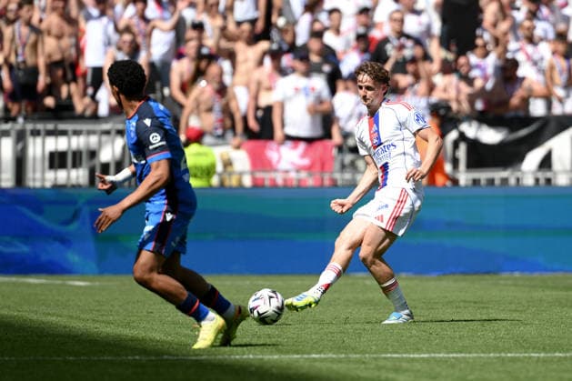 Olympique Lyonnais v AJ Auxerre - Ligue 1 McDonald s 2025 2026 23 Tyler MORTON (ol) during the Ligue 1 McDonald s match between Lyon and Auxerre at Groupama Stadium on April 25, 2026 in Lyon, France. Lyon France  Copyright: xFEPx 776348368