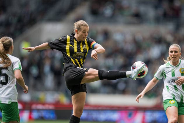 260425 Anna Anvegard of Häcken during the UEFA Women s Europa Cup final match leg 1 between Hammarby and Häcken on April 25, 2026 in Stockholm Photo Jonathan Näckstrand BILDBYRAN COP 94 JN0267 fotboll football soccer fotball europa cup hammarby häcken uefa womens europa cup dam bbeng  Copyright: JONATHANxNÄCKSTRAND BB260425JN020