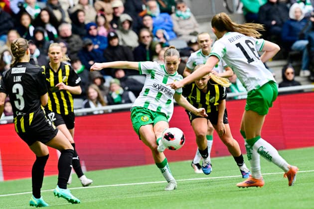 STOCKHOLM, SWEDEN 20260425 Hammarbys Sofia Reidy during the first final match of the European Cup between Hammarby and Häcken at 3Arena STOCKHOLM SWEDEN x10030x  Copyright: xJonasxEkströmer TTx FINAL EUROPEAN CUP HAMMARBY HACKS