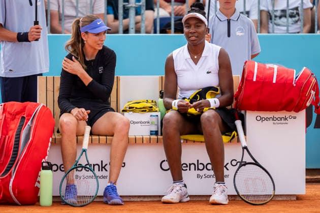 Mutua Madrid Open - Day Six MADRID, SPAIN - APRIL 25: Katie Boulter of Great Britain and Venus Williams of United States are seen sitting on the bench against Xinyu Jiang of China and Yifan Xu of China in the Women s Doubles Round of 32 match during the Mutua Madrid Open 2026 tournament celebrated at La Caja Magica on April 25, 2026 in Madrid, Spain. Madrid La Caja Magica Madrid Spain Copyright: xAlbertoxGardinx AGardin_20260425_Tennis_Madrid_Day6_0336