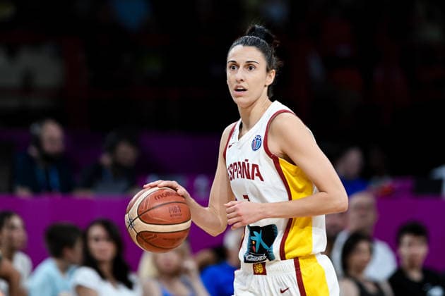 June 29, 2025, Piraeus, Attiki, Greece: ALBA TORRENS (7) of Spain in action at Peace and Friendship Arena in Piraeus , Greece during the Fiba Women Eurobasket 2025 game against Belgium on 29 June of 2025 Piraeus Greece - ZUMAk195 20250629_znp_k195_042 Copyright: xXenophonxKarakalosx
