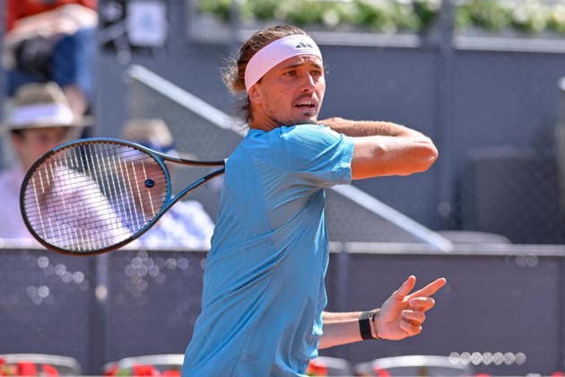 April 25, 2026, Madrid, Madrid, Spain: ALEXANDER ZVEREV of germany - ADIDAS during the Mutua Madrid Open 2026, ATP, Tennis Herren Masters 1000 and WTA, Tennis Damen 1000 tennis tournament, celebrated at Caja Magica on April 24, 2026 in Madrid, Spain. Mutua Madrid Open 2026 - Day 6 (04.25.26)  - ZUMAc312 20260425_zsp_c312_245 Copyright: xOscarxManuelxSanchezx