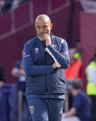 West Ham United v Everton, Premier League, Football, London Stadium, London, UK - 25 Apr 2026 West Ham United Head Coach Nuno Espirito Santo reacts London London Stadium Stratford GBR, UK NEWSPAPERS OUT Copyright: xEllixBirchx