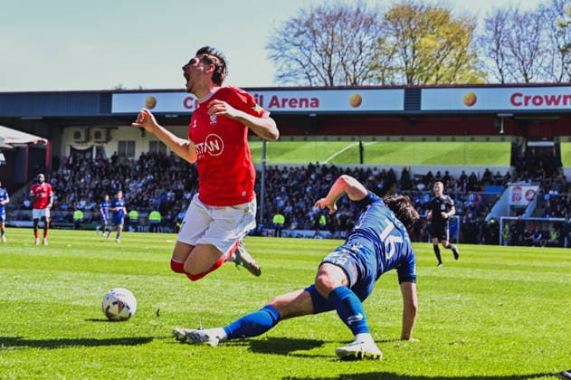Rochdale Town play York City in the finale game of the National League at the Crown Oil Arena Featuring: Joe Grey, Casey Pettit Where: Rochdale, United Kingdom When: 25 Apr 2026 Credit: Graham Finney Cover Images EDITORIAL USE ONLY. NOT FOR USE BY NEWSPAPERS BASED IN THE UK. Copyright: xx coverimg55644500