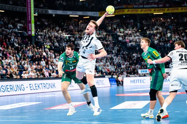 25 04 2026, xdobgx, Handball Daikin HBL, THW Kiel SC DHfK Leipzig v l Nikola Bilyk Kiel, 53 throwing, in action, throwing Kiel