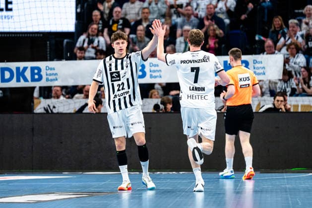 25 04 2026, xdobgx, Handball Daikin HBL, THW Kiel SC DHfK Leipzig v l Rasmus Ankermann Kiel, 22 , Magnus Landin Jacobsen Kiel, 7 Jubel, Torjubel, jubelt über das Tor, celebrate the goal, celebration Kiel