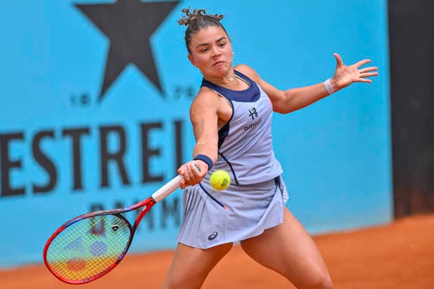 April 25, 2026, Madrid, Madrid, Spain: JASMINE PAOLINI Italy †ASICS during the Mutua Madrid Open 2026, ATP, Tennis Herren Masters 1000 and WTA, Tennis Damen 1000 tennis tournament, celebrated at Caja Magica on April 24, 2026 in Madrid, Spain. Mutua Madrid Open 2026 - Day 6 (04.25.26) - ZUMAc312 20260425_zsp_c312_380 Copyright: xOscarxManuelxSanchezx
