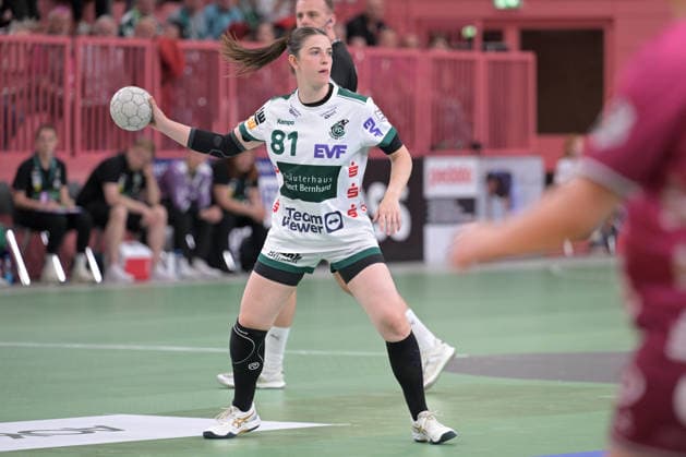 Lea Neubrander FrischAuf Goeppingen, 81 am with ball TusSies Metzingen vs FrischAuf Goeppingen , Handball, Alsco HBF, 2 Play Off League Matchday, Season 2025 2026, 25 04 2026 TusSies Metzingen vs FrischAuf Goeppingen , Handball, Alsco HBF, 2 Play Off League Matchday, Season 2025 2026, 25 04 2026 Tuebingen Copyright: xEibner-Pressefoto TobiasxBaurx EP_TBR