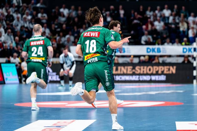 25 04 2026, xdobgx, Handball Daikin HBL, THW Kiel SC DHfK Leipzig v l Domenico Ebner SC DHfK Leipzig Verein, 1 Jubel, Torjubel, jubelt ueber das Tor, celebrate the goal, celebration Kiel