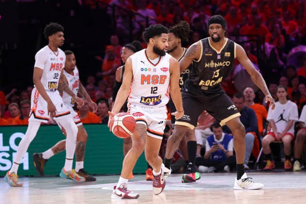 BASKETBALL : Le Mans Vs Monaco - Finale coupe de France masculine - 25 04 2026 Trevor Hudgins (Le Mans) Vs Kevarrius Hayes (Monaco) ParisFrance  Copyright: xMichaelxBaucherx