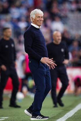 RomaÕs head coach Gian Piero Gasperini looks on during the Serie A soccer match between Bologna and Roma at the Renato DallÕAra Stadium in Bologna, north Italy - Saturday, April 25, 2026 -  Copyright: xMassimoxPaolone LaPressex