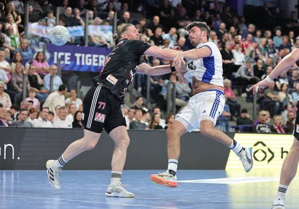 25 04 2026 Handball 1 Bundesliga DAIKIN HBL Season 2025 2026 29 Matchday HC Erlangen Metropolregion Nürnberg HCE Handball Sport Verein Hamburg DaMa xdaxmax Maciej Gebala 77, HC Erlangen HCE Jacob Arenth Lassen 9, Handball Sport Verein Hamburg
